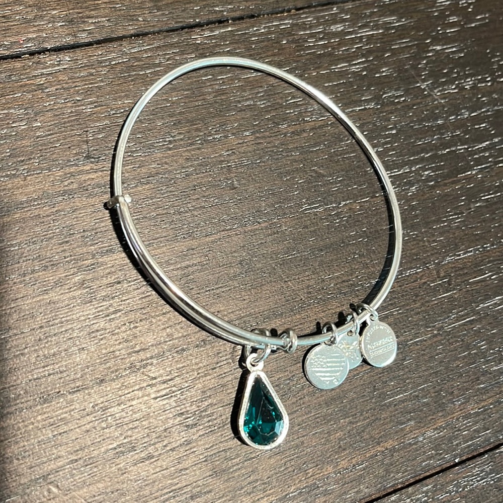 Alex and Ani bracelet emerald green - Picture 1 of 1